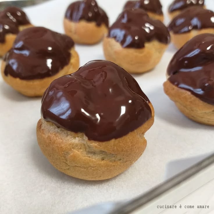 Bignè al cioccolato