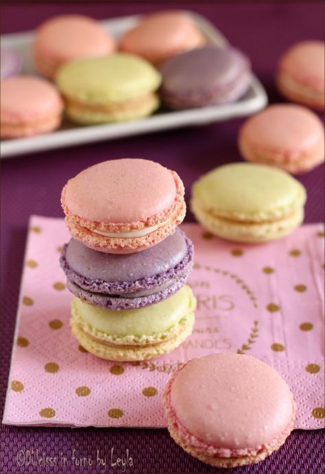 Macarons colorati